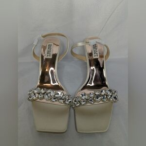 Badgley Mischka Leanna Gemstone Vamp Heeled Sandals Women's Size 7.5